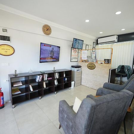 Akbuek Tas Otel Bagian luar foto