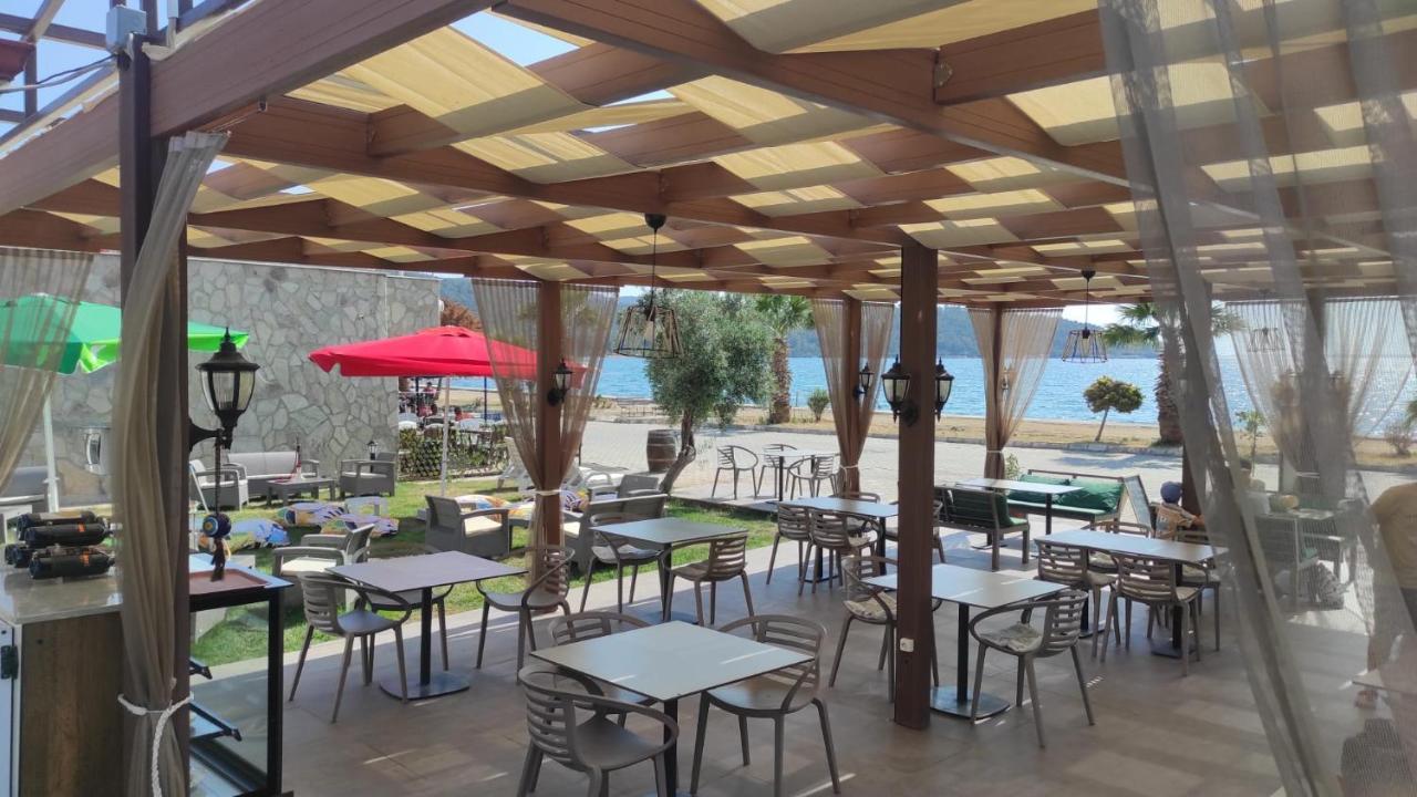 Akbuek Tas Otel Bagian luar foto