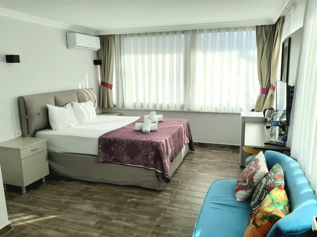 Akbuek Tas Otel Bagian luar foto