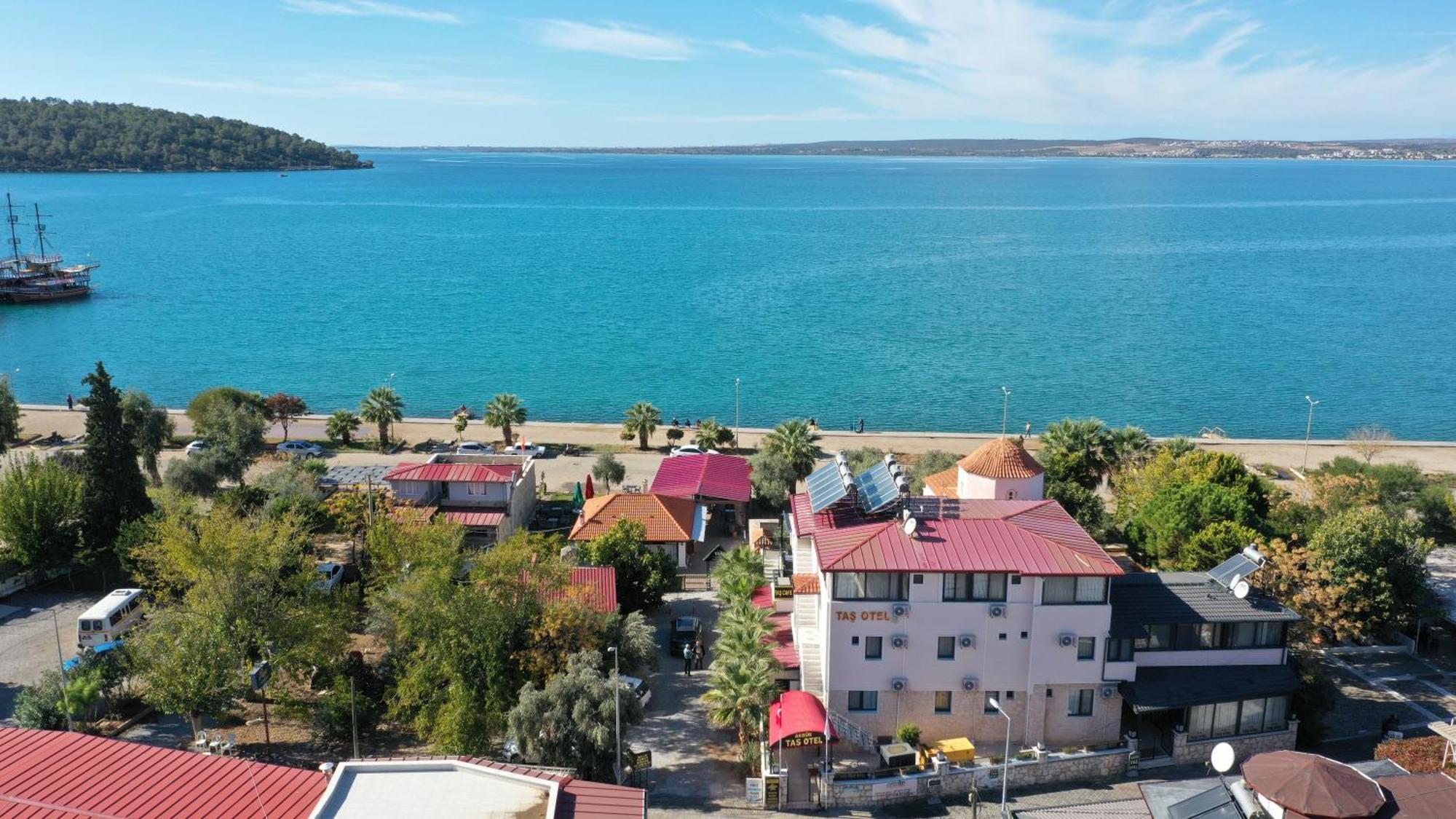 Akbuek Tas Otel Bagian luar foto